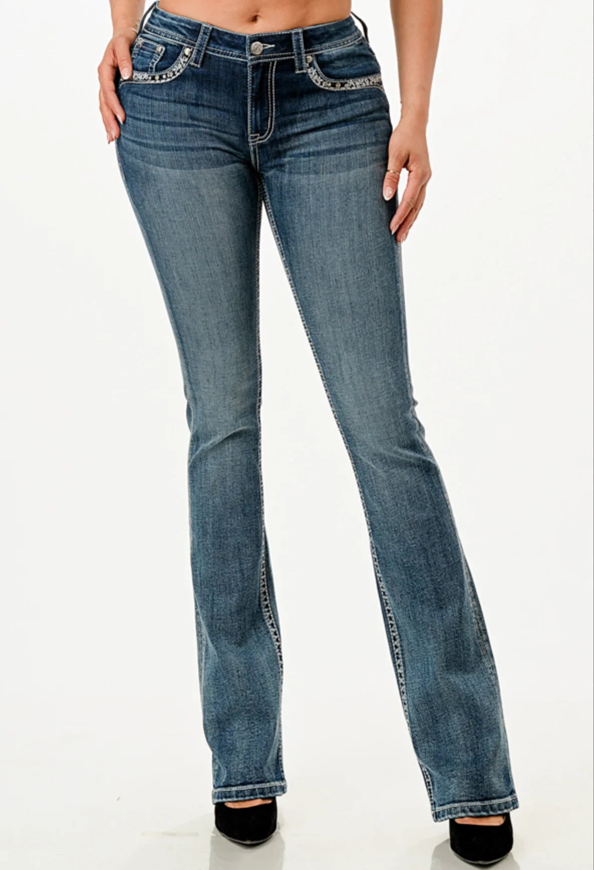 Grace in LA Women's Easy Fit Medium Wash Steerhead Buckle Bootcut Jeans