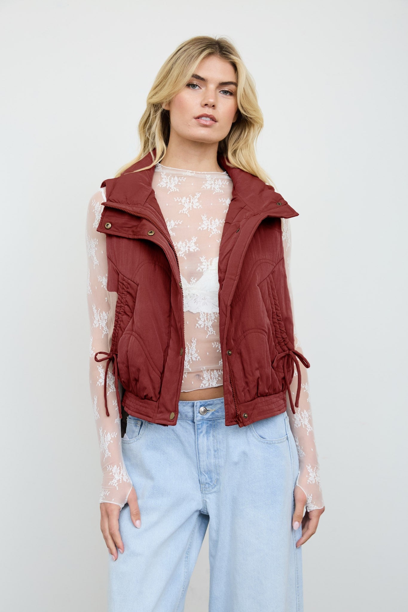 W Wave Quilted Snap-front Stand Collar Vest