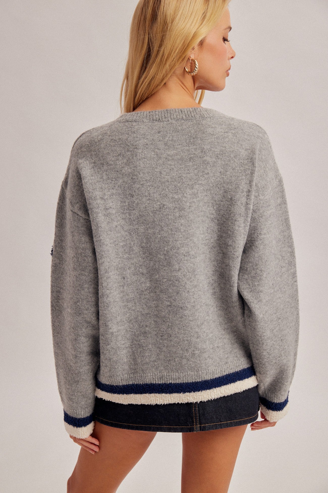 W Sheep Jacquard Details Sweater Pullover