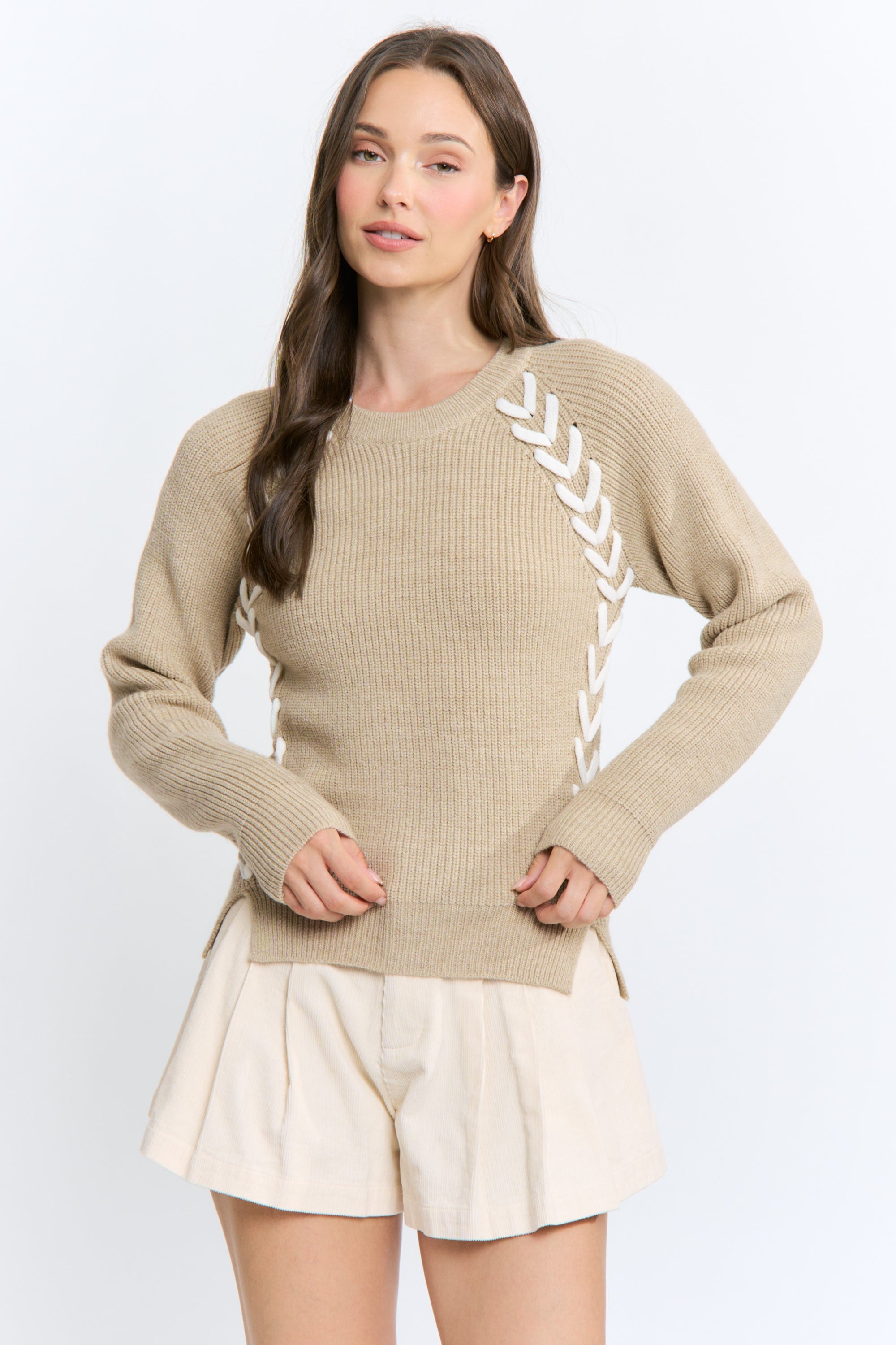 W Crew Neck Sweater Side Whipstitch