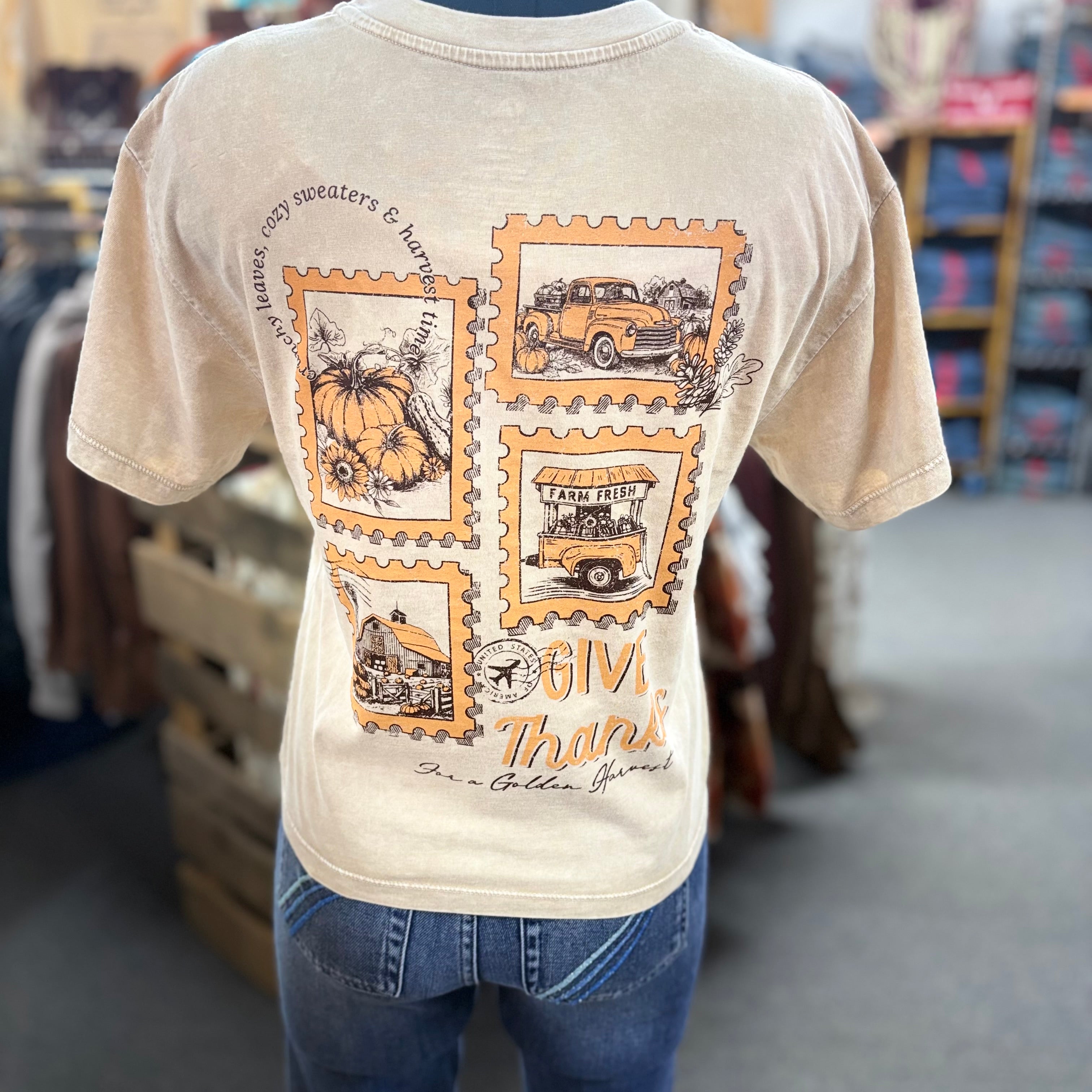 W Give Thanks T-Shirt