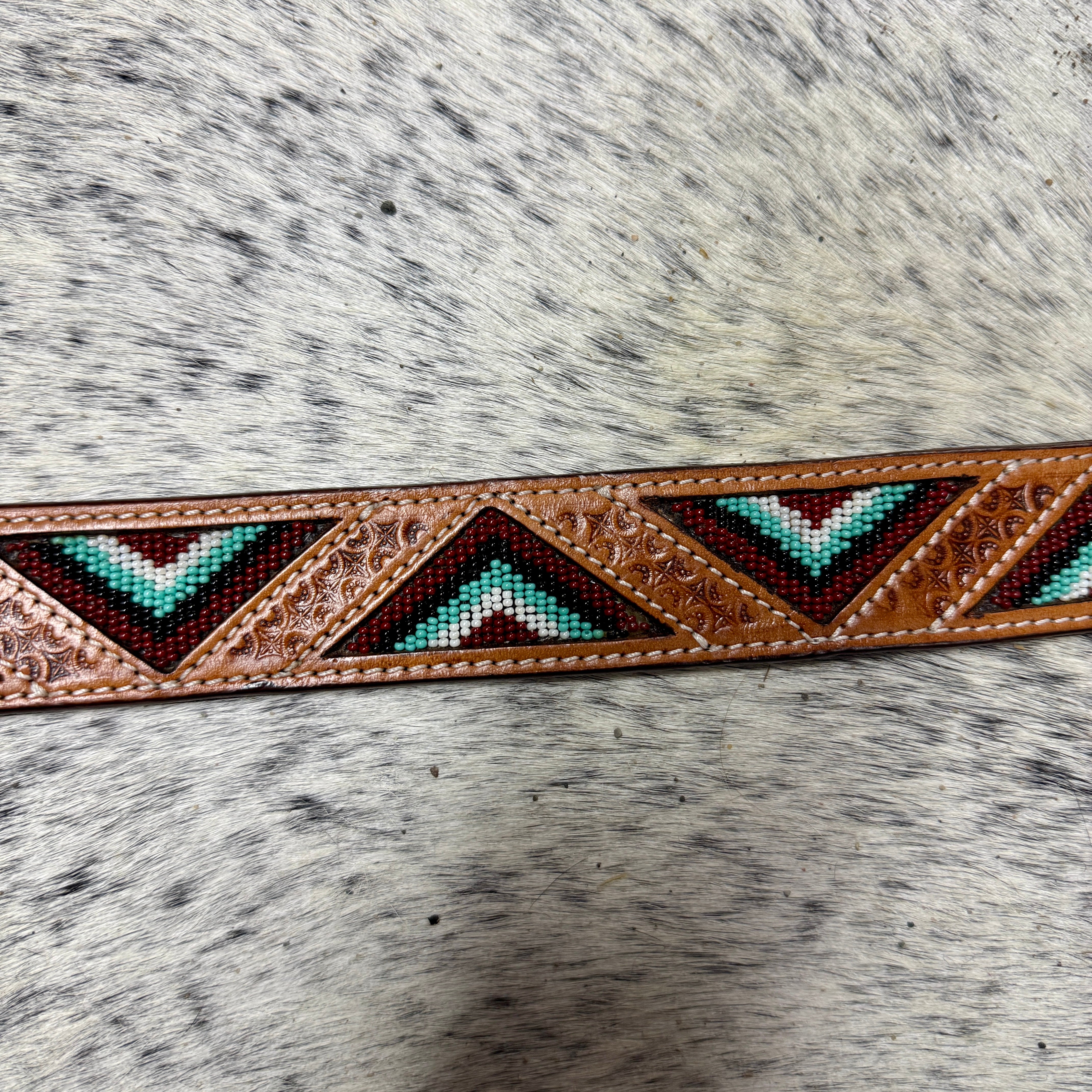 Mens Natural Triangle Bead Belt