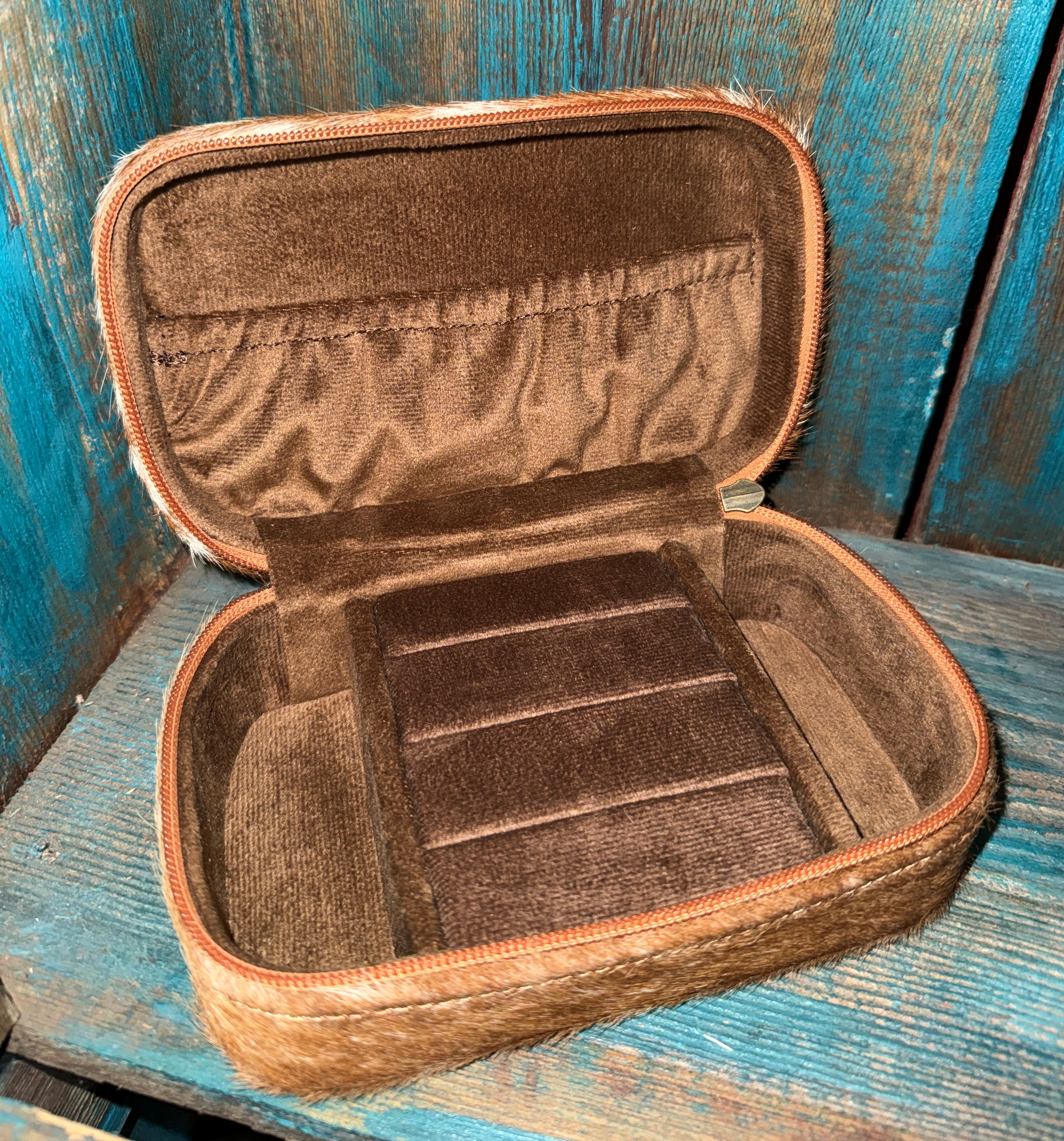 Rectangle Tooled Cowhide Jewelry Box