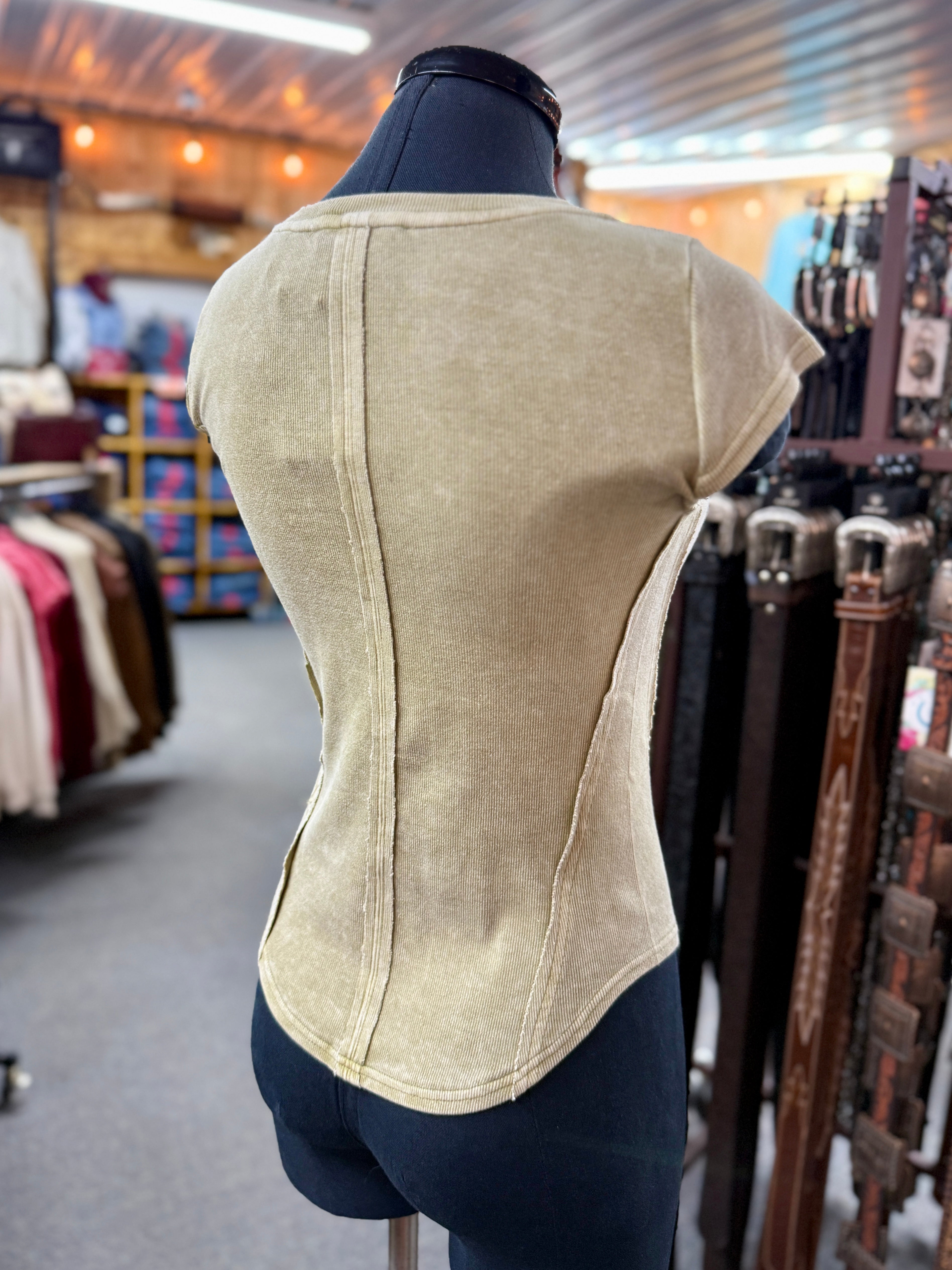 Rib Knit 1/2 Button Cap Sleeve Top