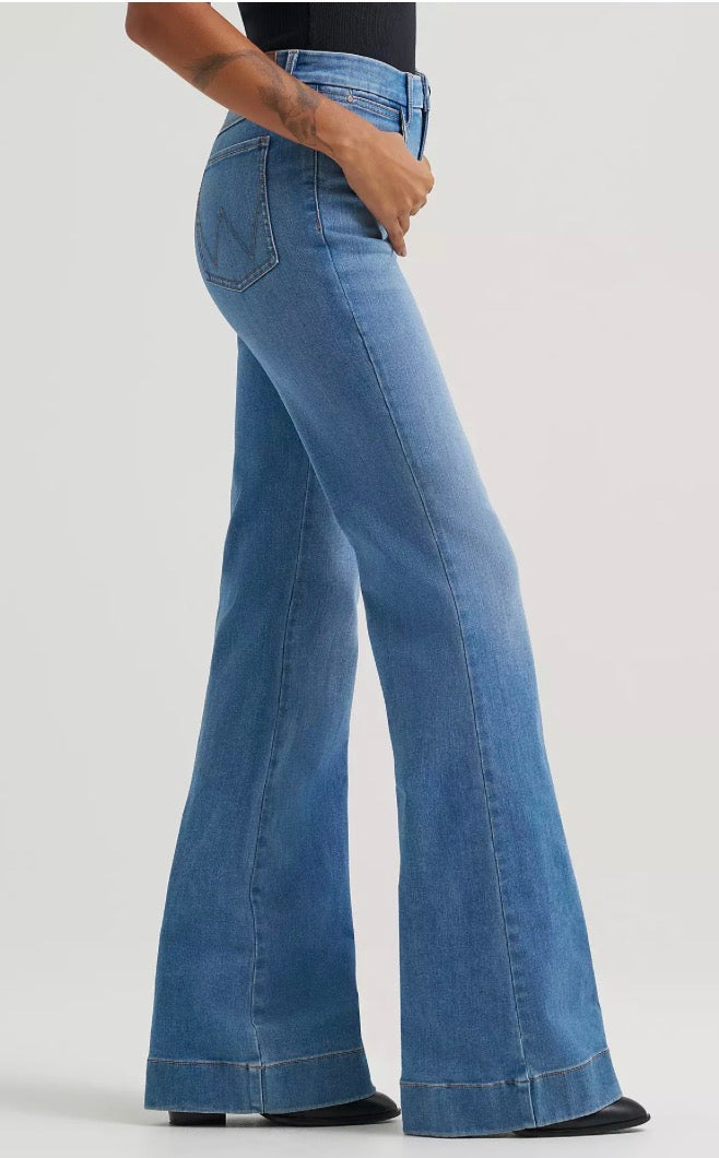WOMEN'S WRANGLER BESPOKE HIGH RISE TROUSER JEAN