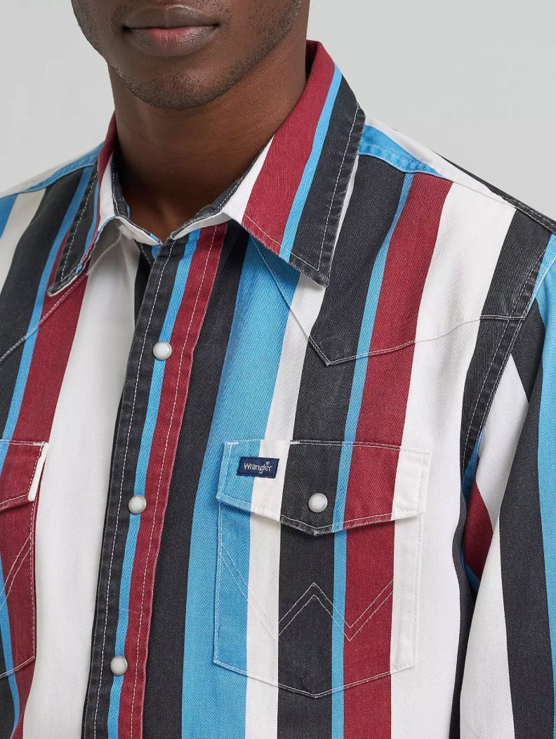 M Wrangler VINTAGE-INSPIRED BRUSHPOPPER WESTERN SNAP WORKSHIRT- Blue Raspberry