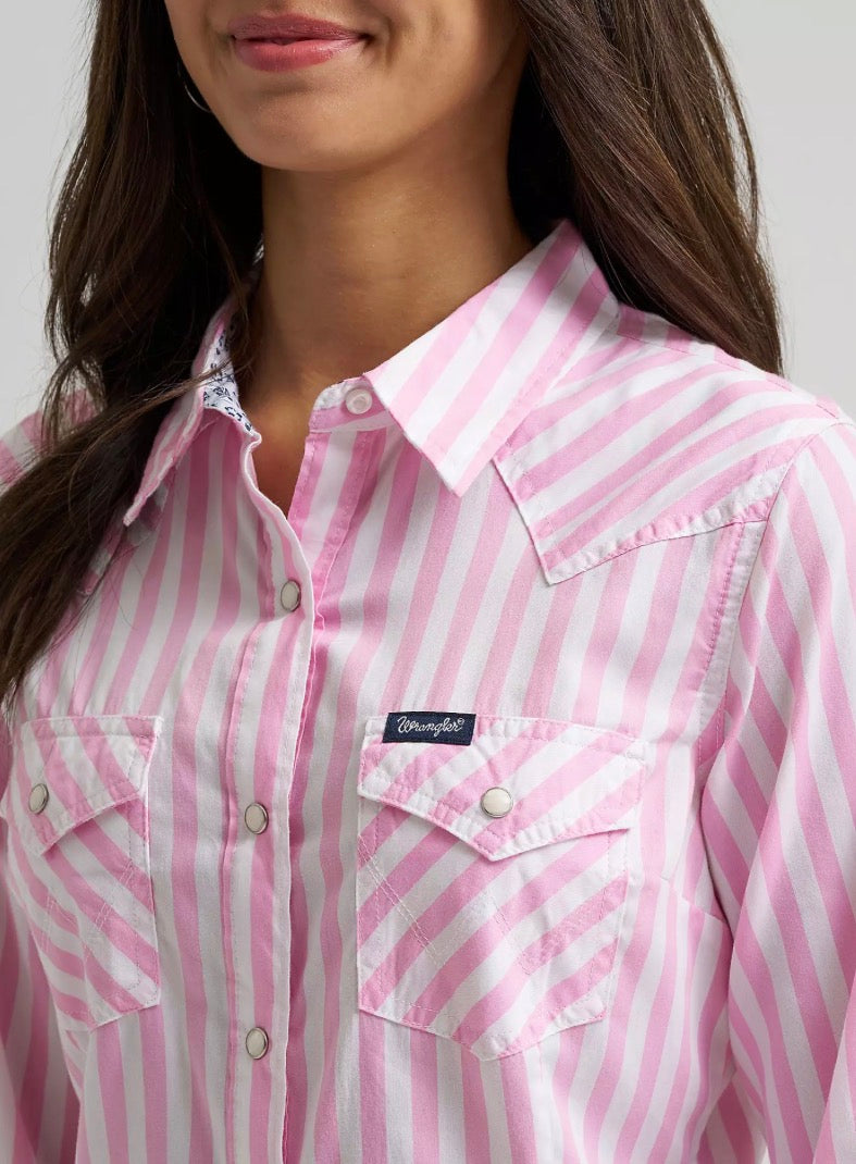WOMEN'S WRANGLER OLIVIA WESTERN SLIM SNAP SHIRT- Pink Stripe