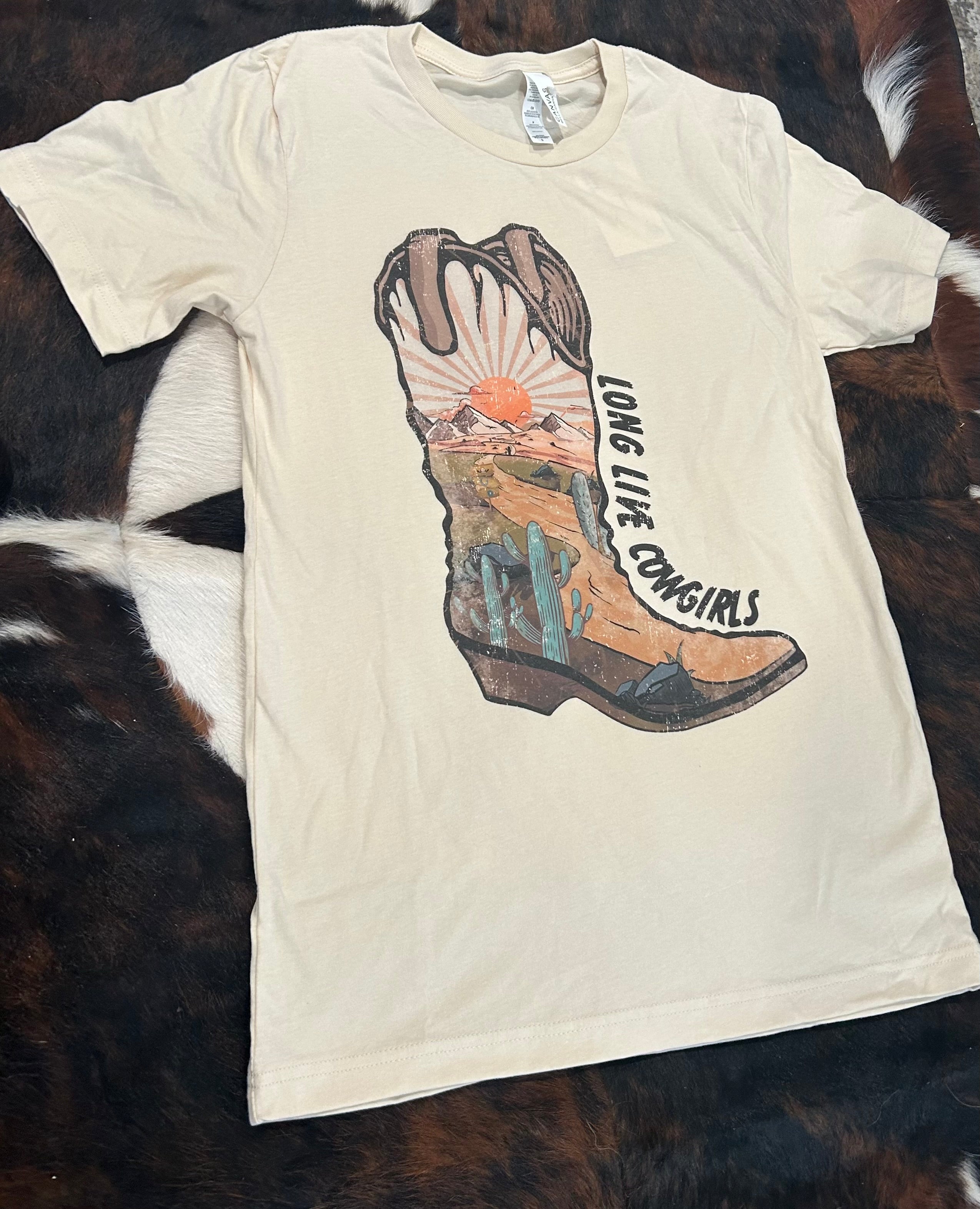 Women’s Ivory Long Live Cowboys Boot T-shirt