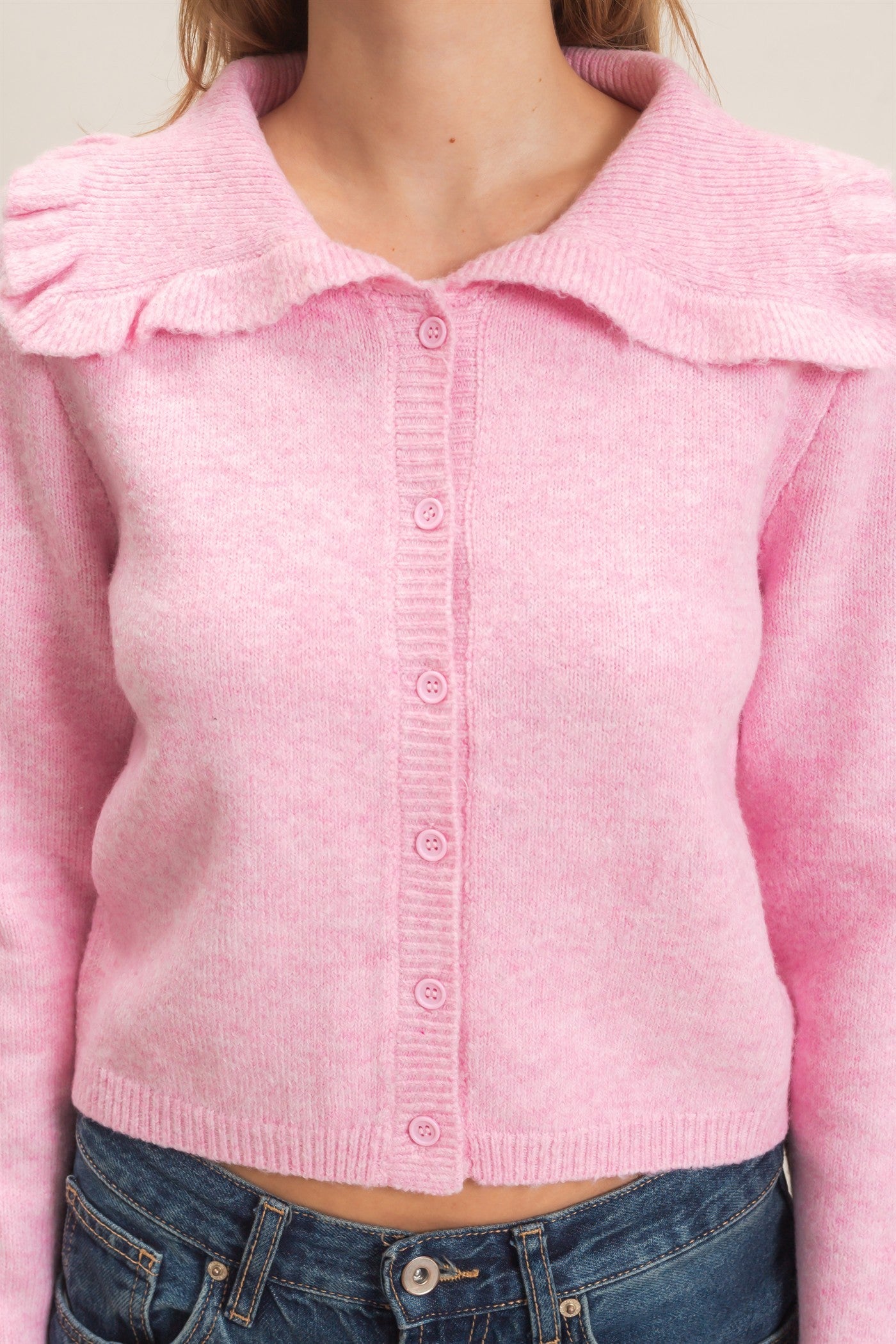 W Ruffled Collar Knit Cardigan